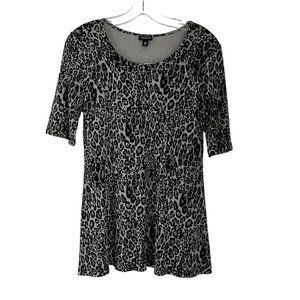Torrid Womens Peplum Blouse Elbow Sleeve Leopard Pattern Knit Black White Medium